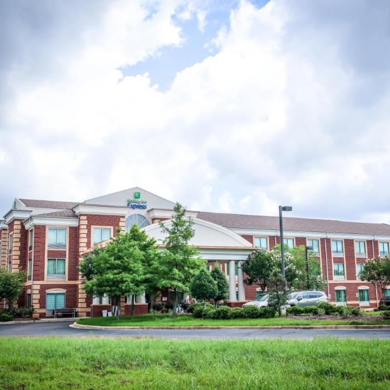 Holiday Inn Express Hotel & Suites Memphis/Germantown, an IHG Hotel