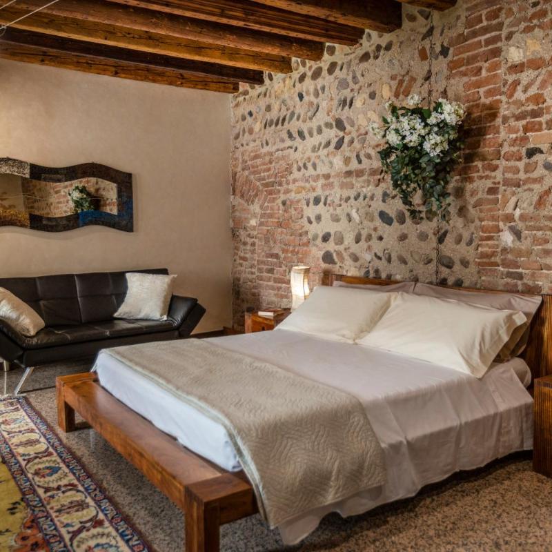 La Bella Verona Ugolini