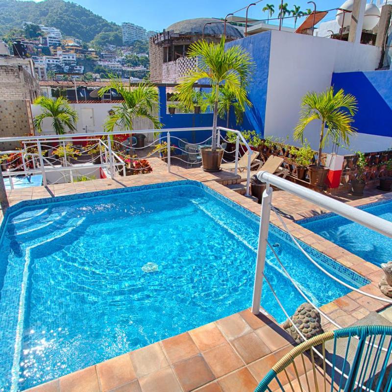 La Iguana Vallarta LGBT Experience - Romantic Zone