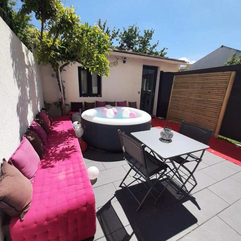 Logement ENTIER, NETFLIX Jacuzzi en option
