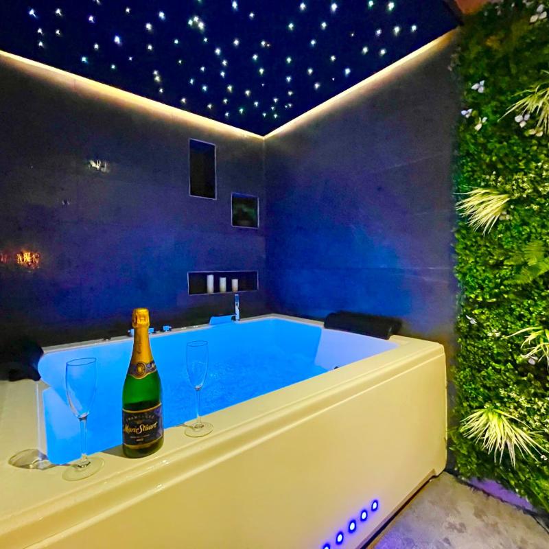 Lorient Love Room Le King Size