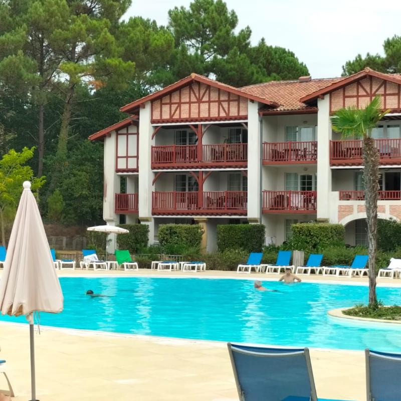Appart-dans Résidence de vacances au coeur du Golf-Le domaine de Gascogne