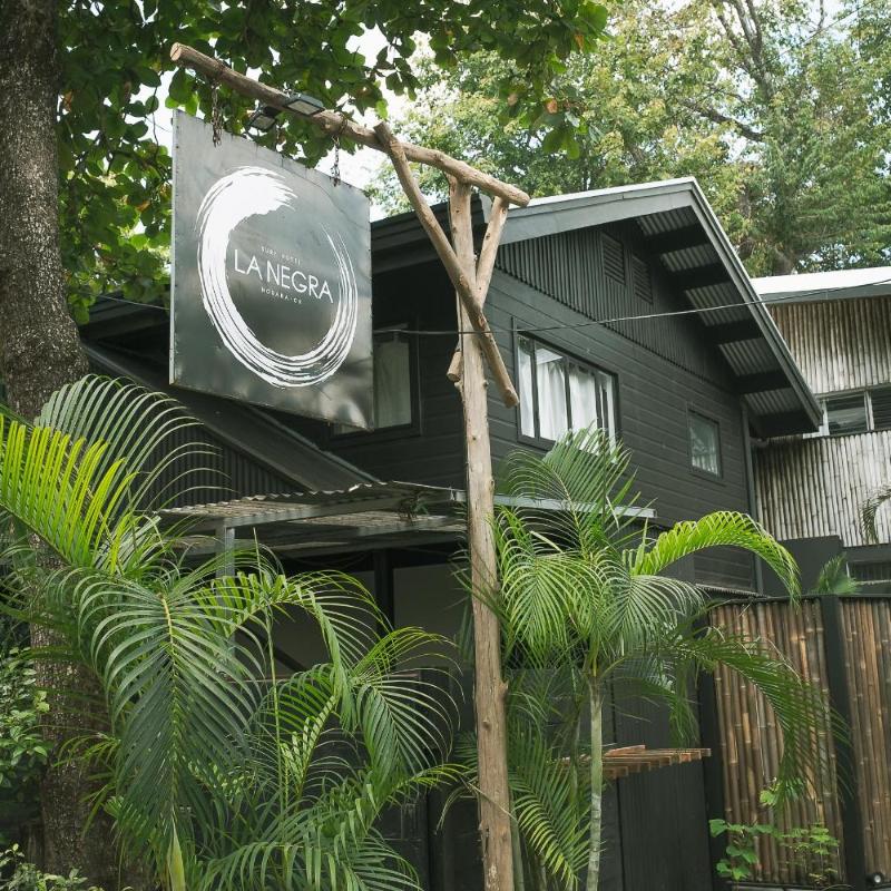 La Negra Surf Hotel