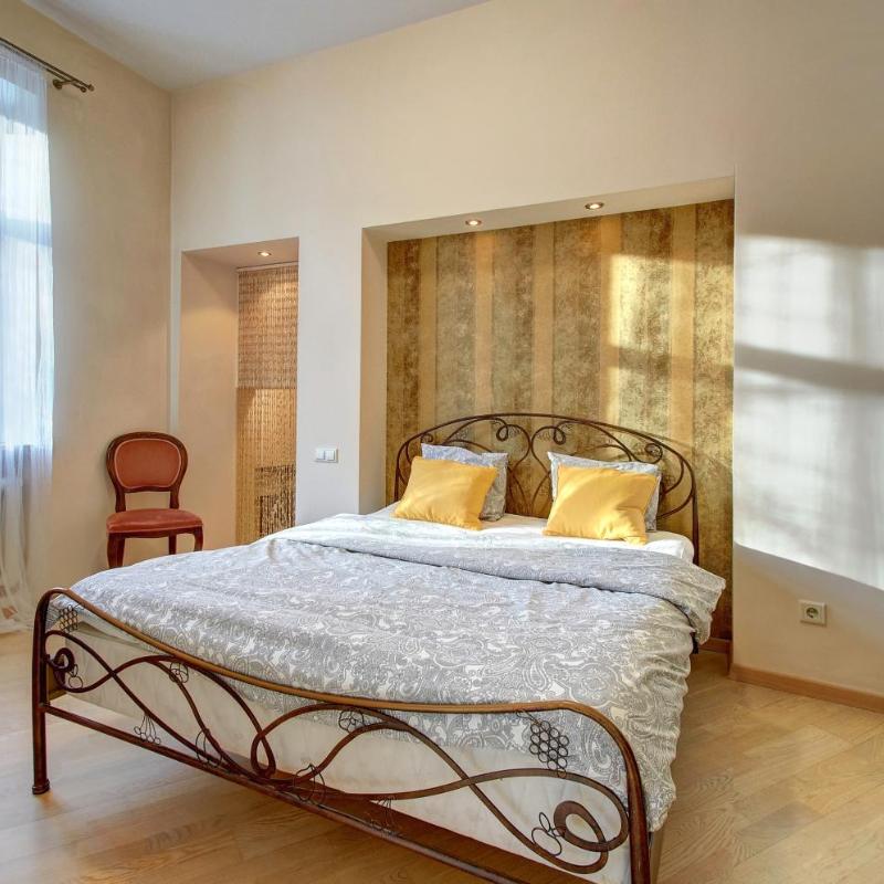 Romantic City Center Apartment in Vilnius Old Town