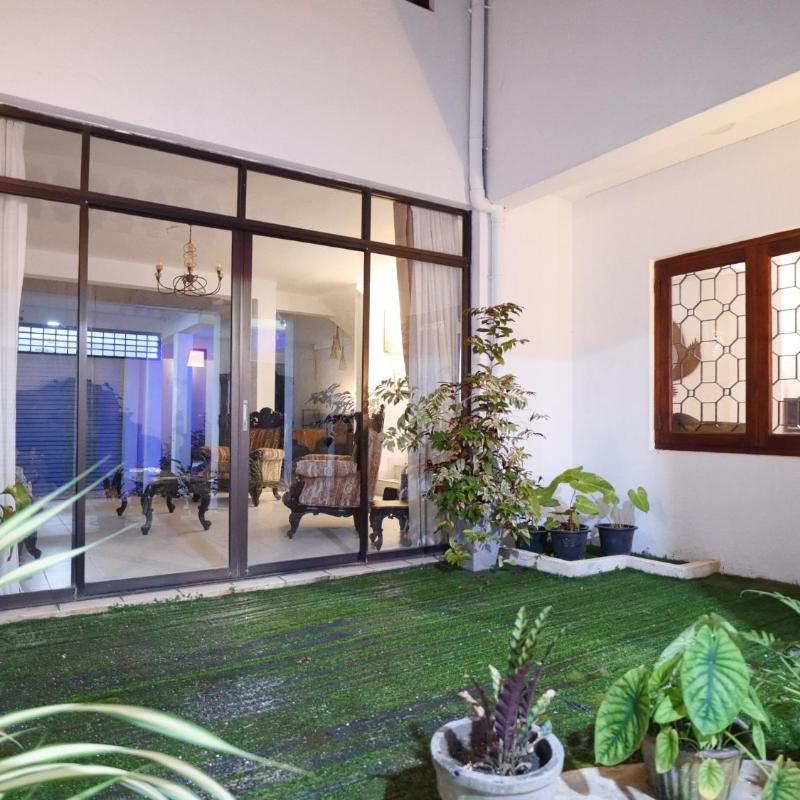 Elegance Oasis, Colombo 3