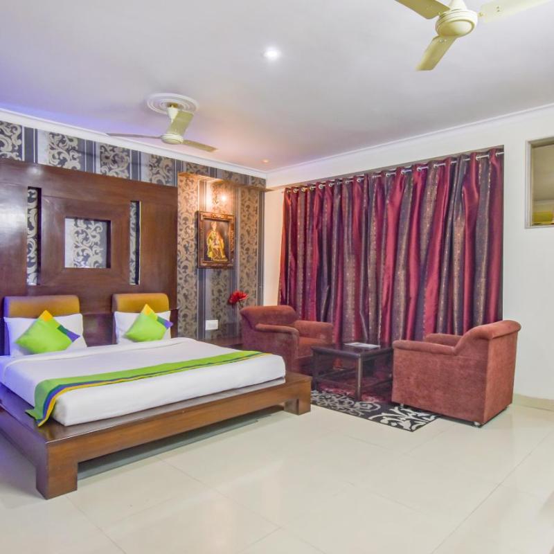 Treebo Trend Hotel Rockland And Restaurant