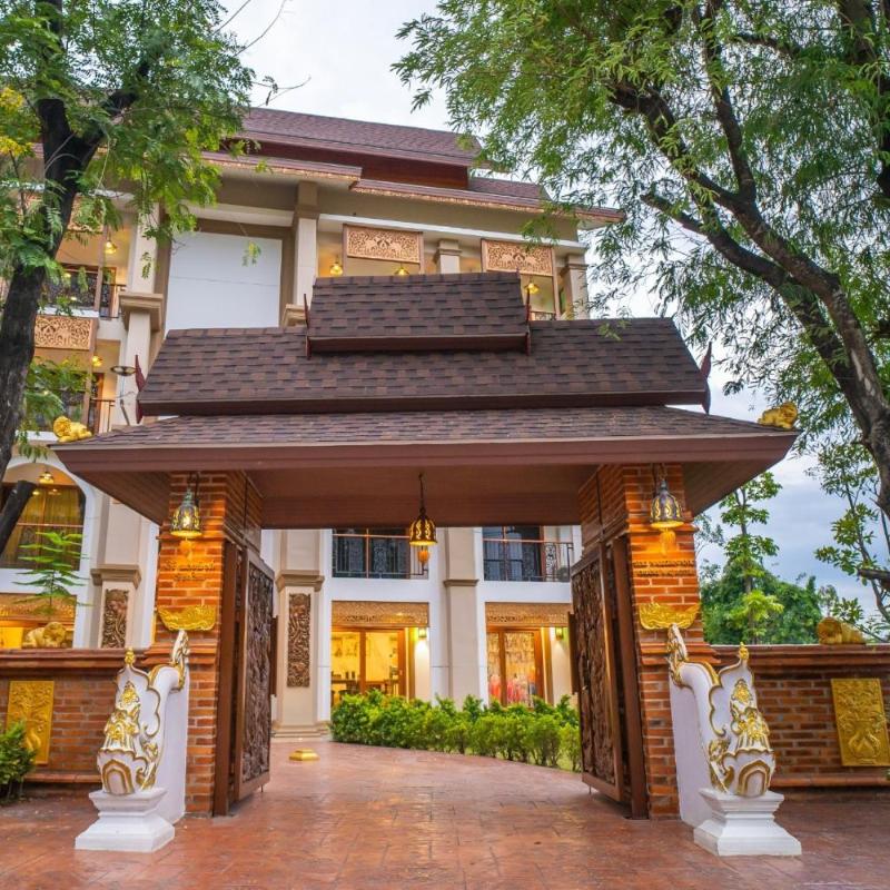 Siri Nakornpink Chiang Mai Hotel SHA Plus