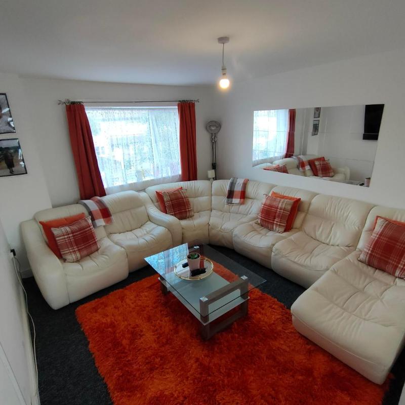 2 bedroom Large and Luxurious Apartment