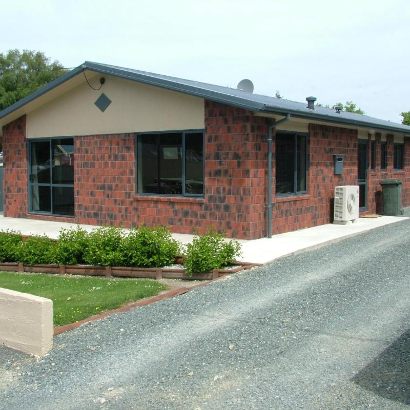 Lawrence Townhouse Accommodation 18A