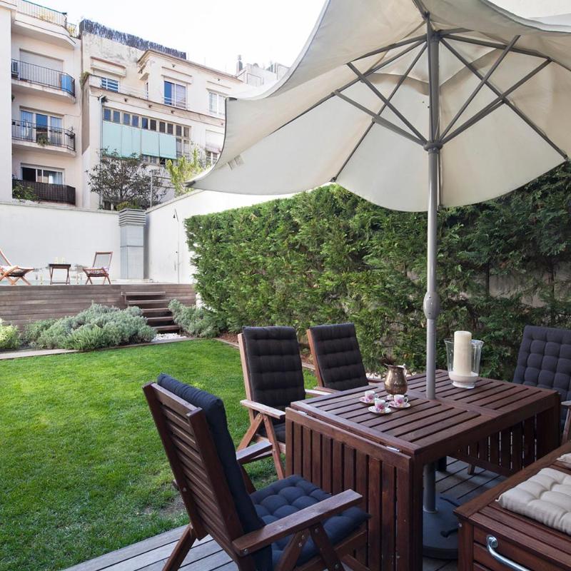 Apartment Barcelona Rentals - Private Pool and Garden Center